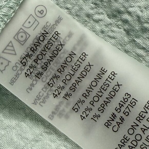 Calvin Klein | NWOT Light Green Gauze Cropped Jumpsuit Sz 8 - Picture 7 of 8